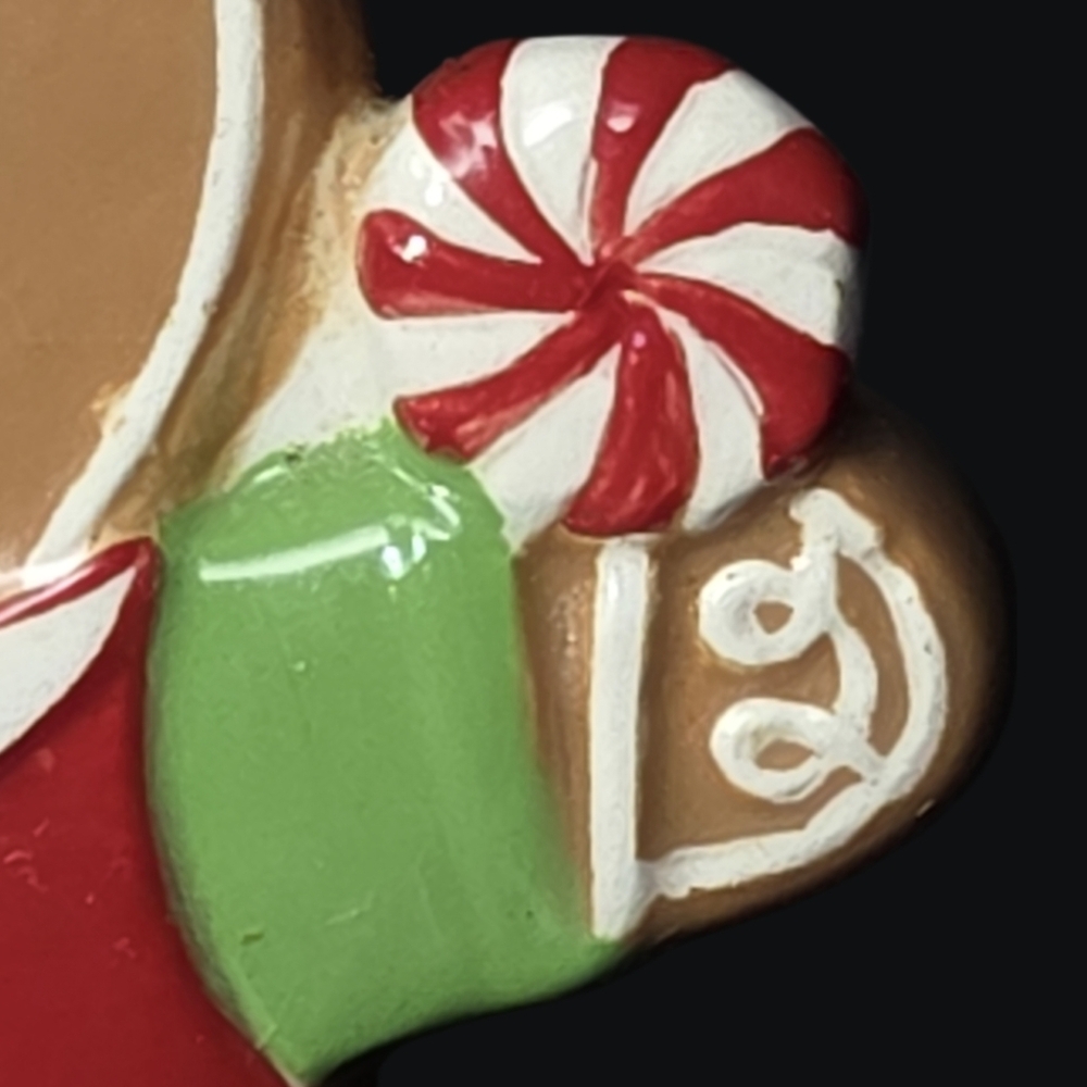 Holiday Gingerbread Man and Woman Salt And Pepper Shaker Set - Picture 7 of 10